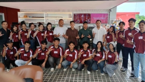LTR COFFEE Resmi Dibuka, Pemotongan Pita Oleh Para Owner Alvin, Raga, Aldi dan Aldo